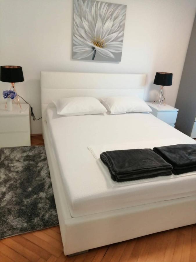 Apartman D&D*** Varaždin Eksteriør bilde