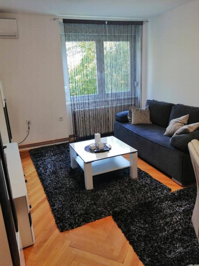 Apartman D&D*** Varaždin Eksteriør bilde