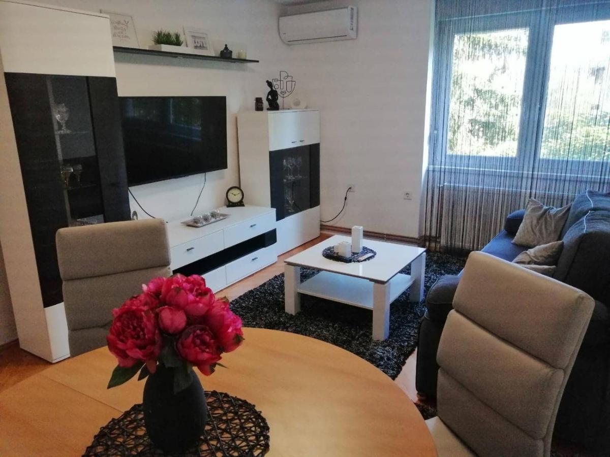 Apartman D&D*** Varaždin Eksteriør bilde