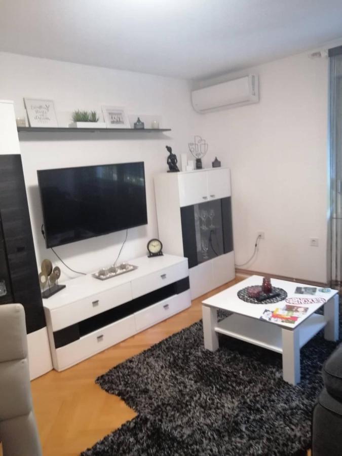 Apartman D&D*** Varaždin Eksteriør bilde